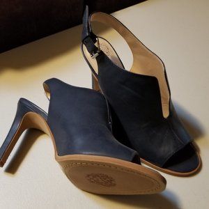Vince Camuto Navy Heels Size 11